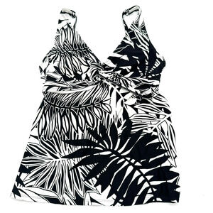 BEACH HOUSE Women 10 Black White Tropical‎ Palm Sport Tankini Swim Top Underwire